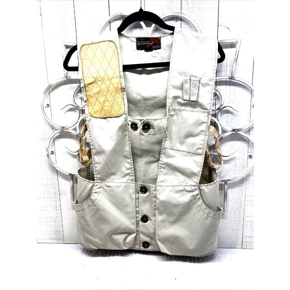 Vtg 10-X Mfg Co. Hunting Sporting Duck Shooting Vest 32 Pad on Shoulder Khaki - Picture 1 of 11